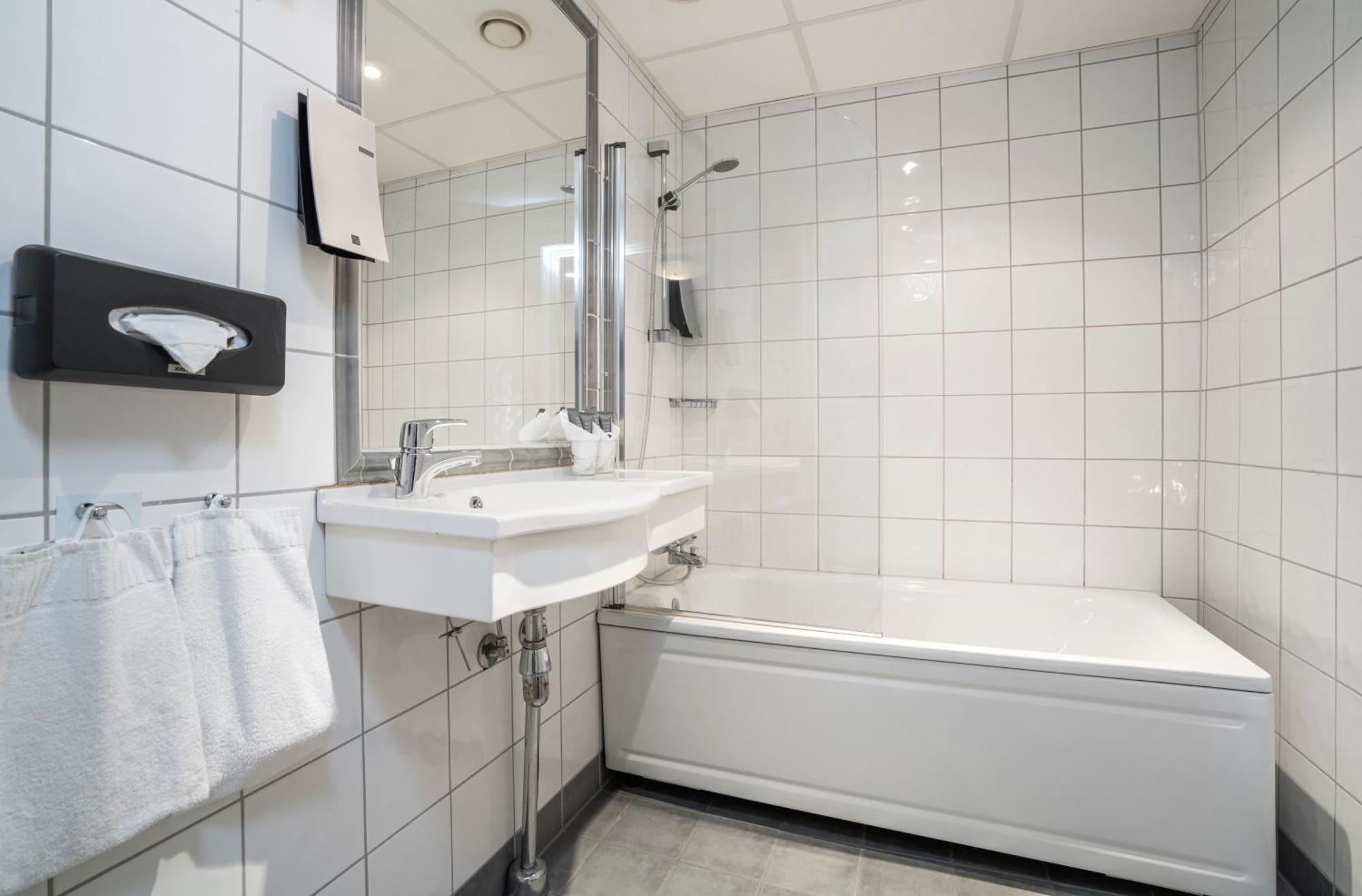 Thon Hotel Lillestrom Bagian luar foto